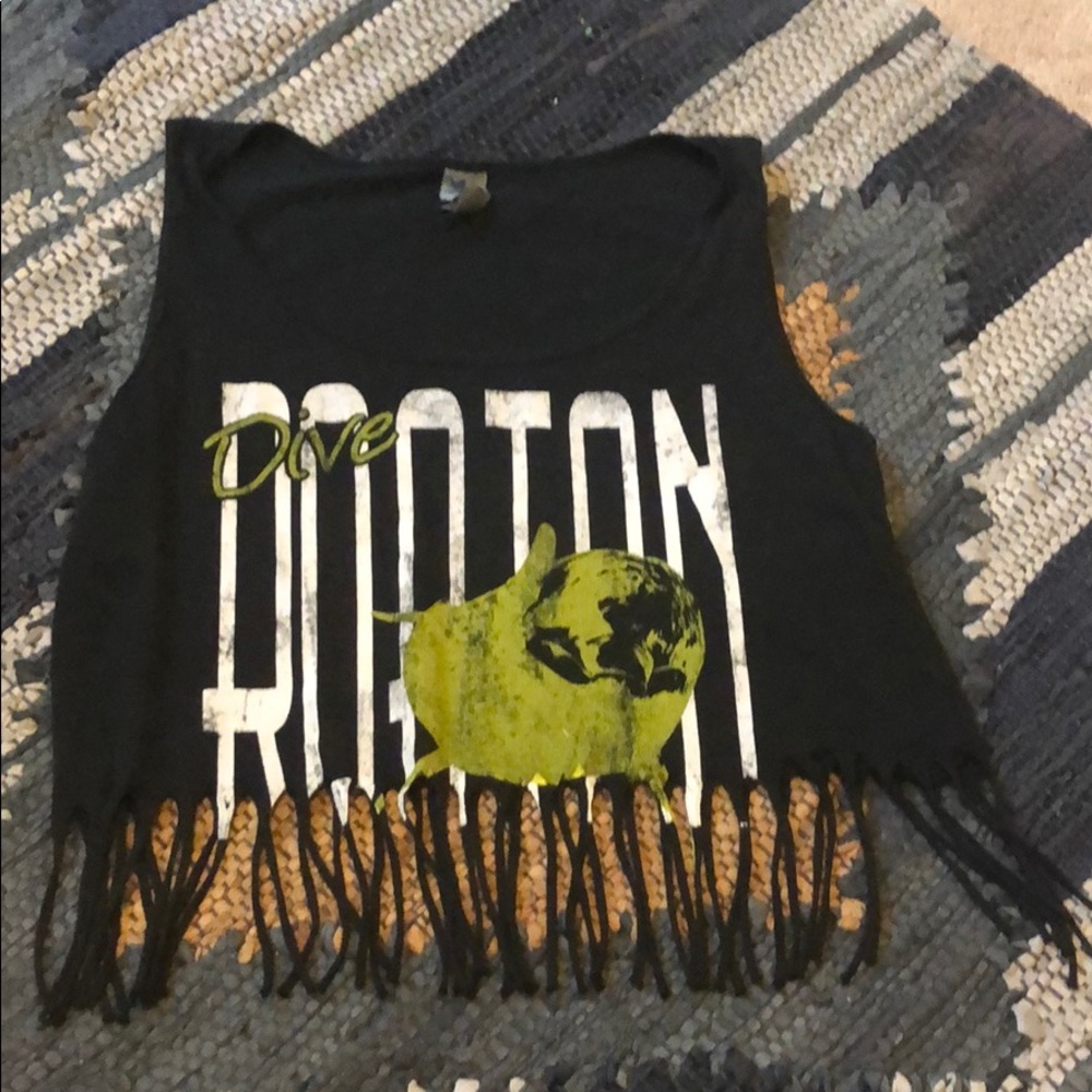 Crop top